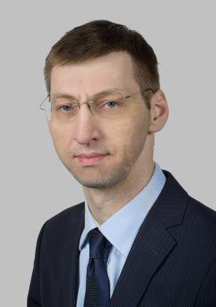 Олег Аксаментов